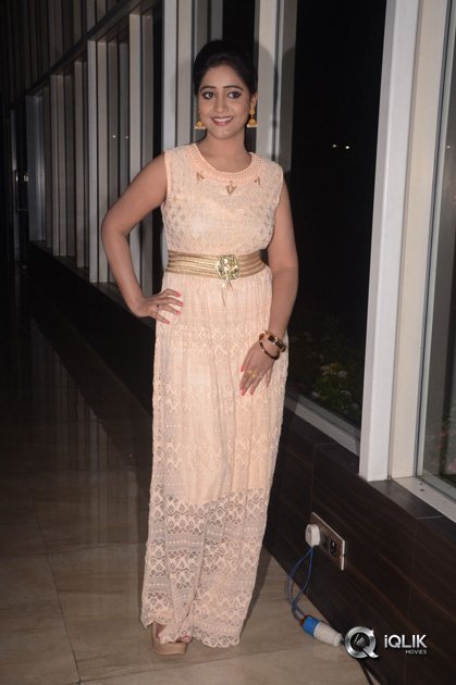 Aishwarya-at-Kabali-Movie-Audio-Launch